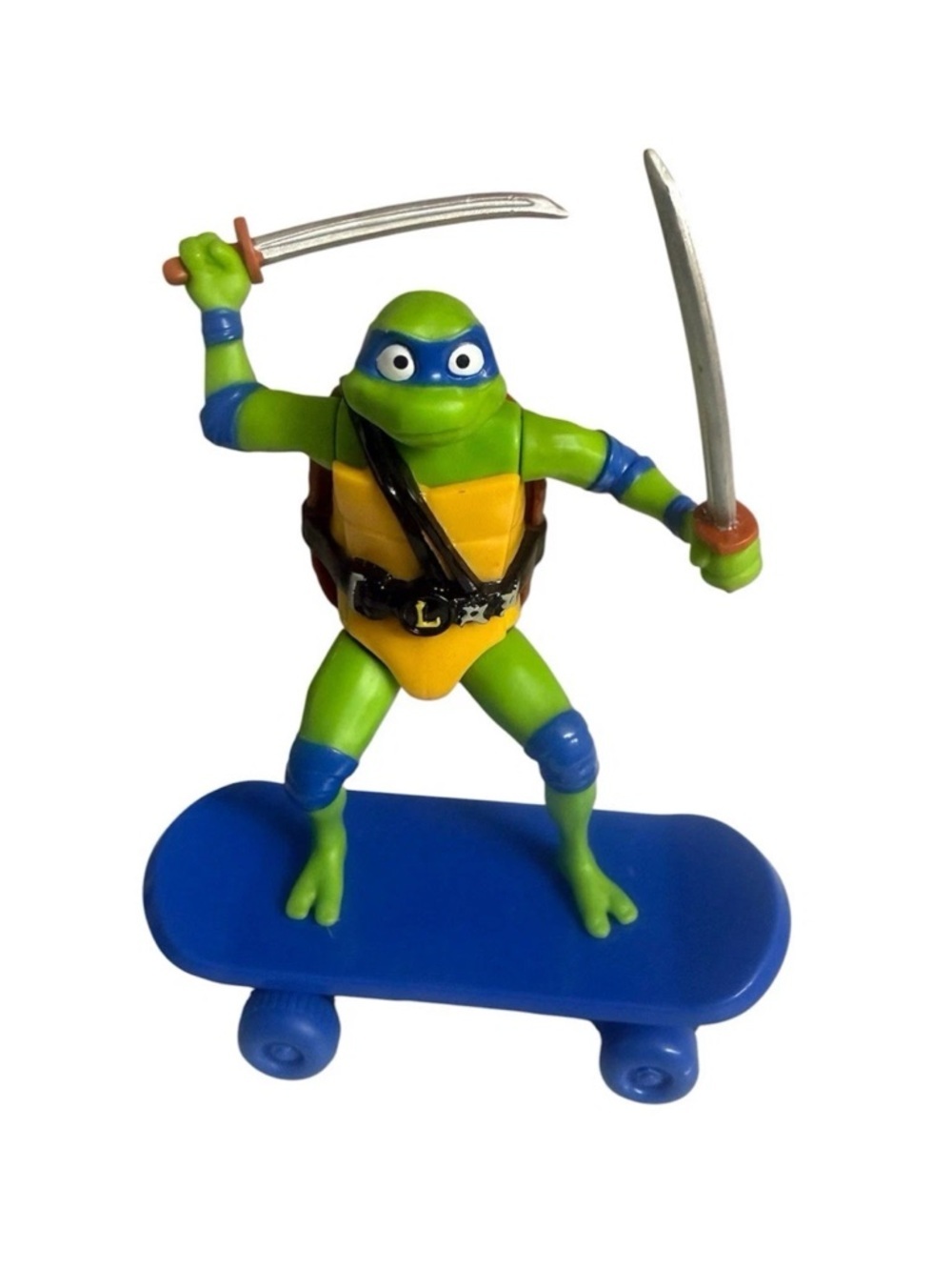 Teenage Mutant Ninja Turtles Sewer Shredders Skateboard Action Figure “Leonardo”